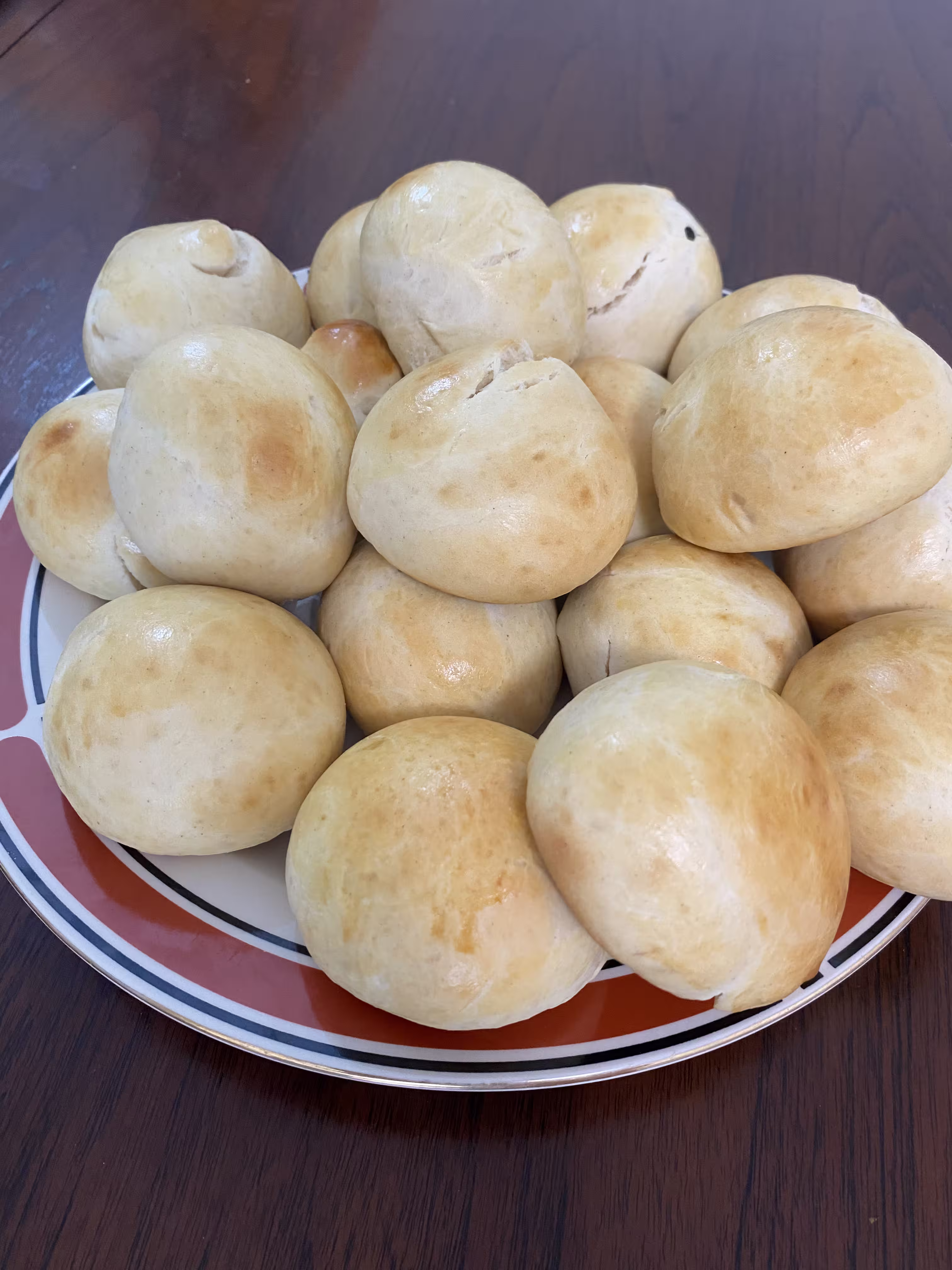 Cardamom buns on plate